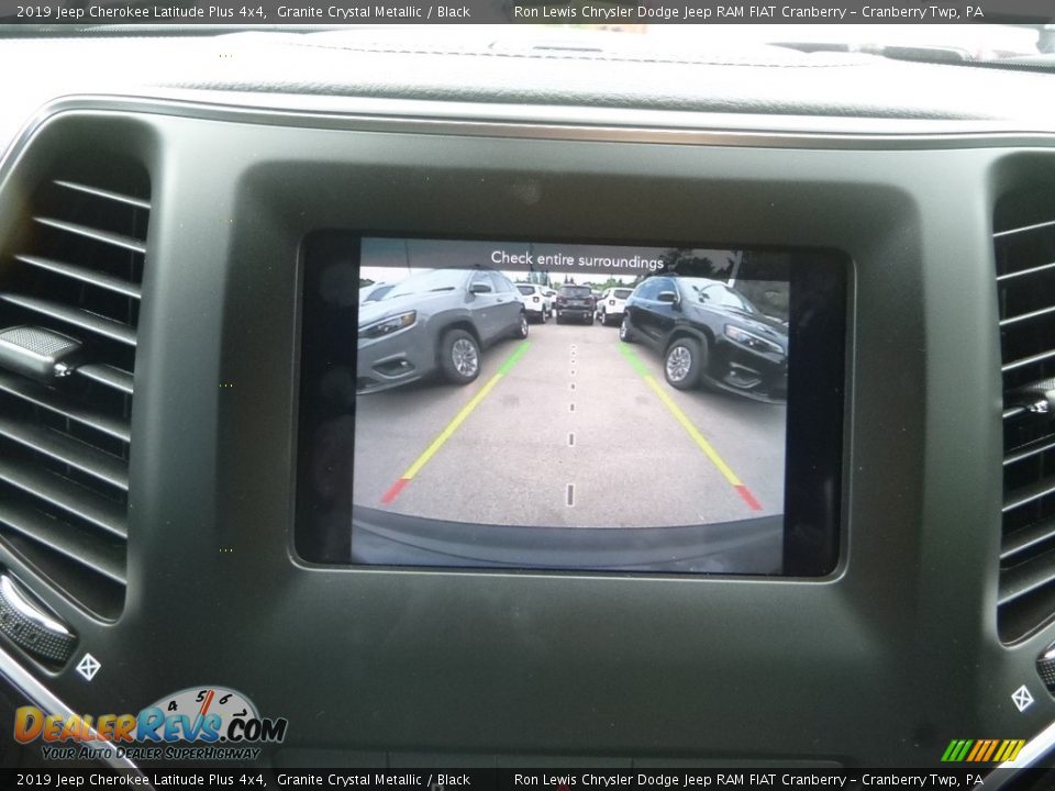 2019 Jeep Cherokee Latitude Plus 4x4 Granite Crystal Metallic / Black Photo #17