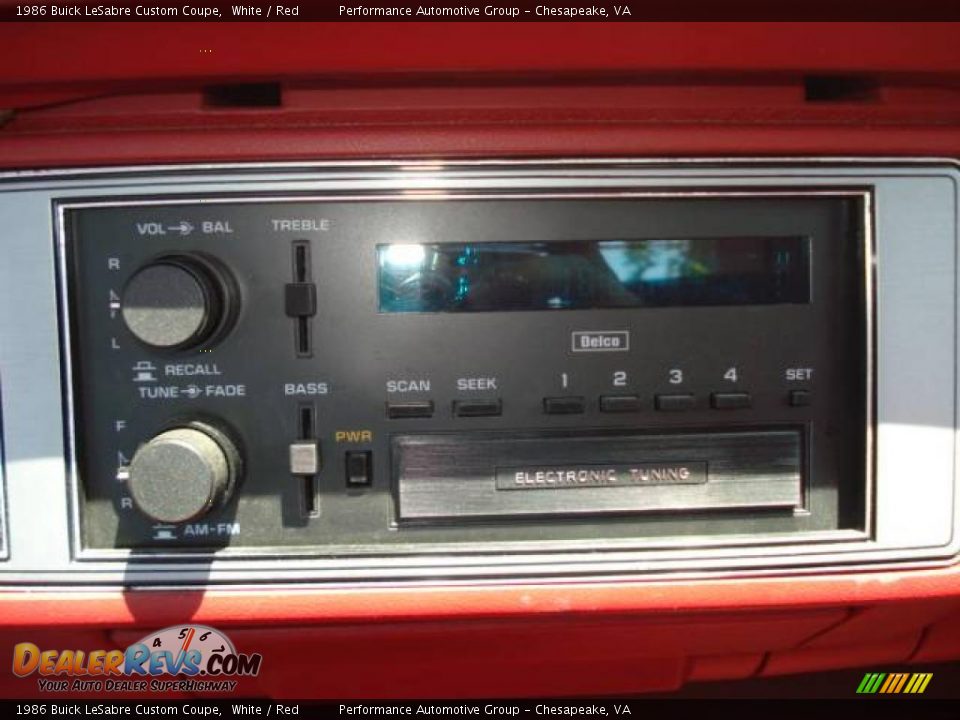 1986 Buick LeSabre Custom Coupe White / Red Photo #8