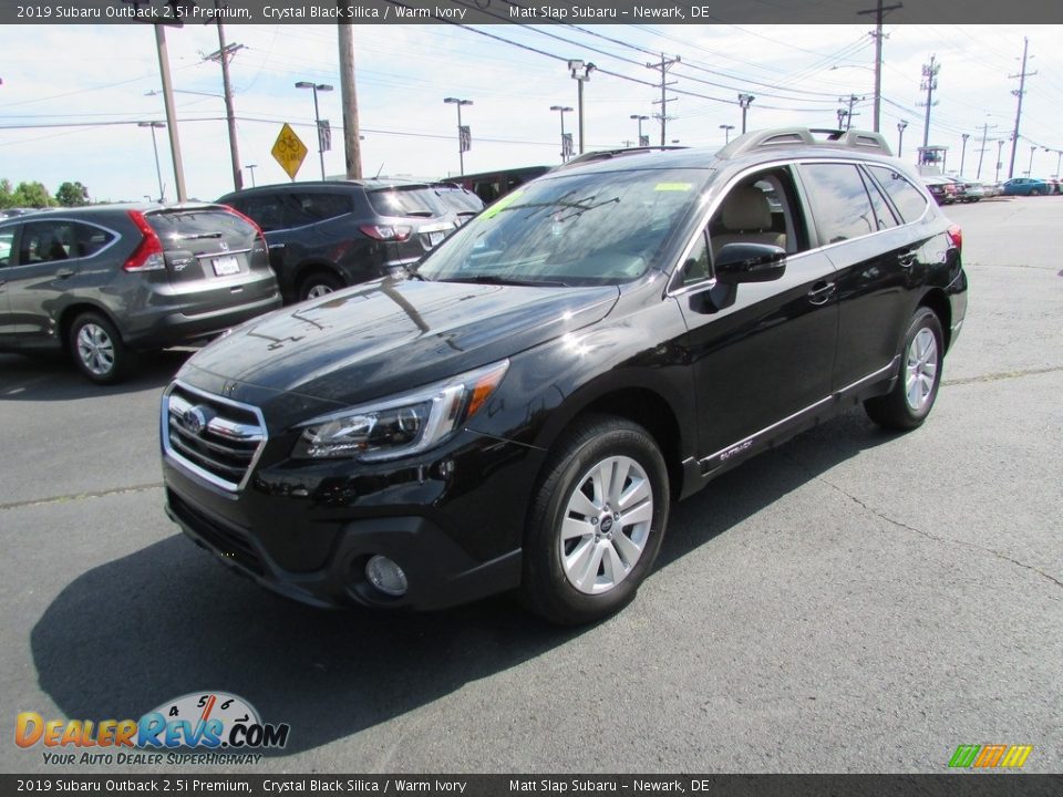 2019 Subaru Outback 2.5i Premium Crystal Black Silica / Warm Ivory Photo #2