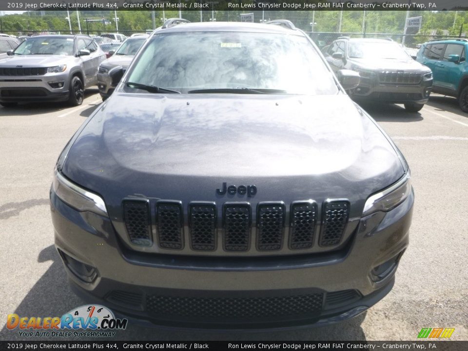 2019 Jeep Cherokee Latitude Plus 4x4 Granite Crystal Metallic / Black Photo #8