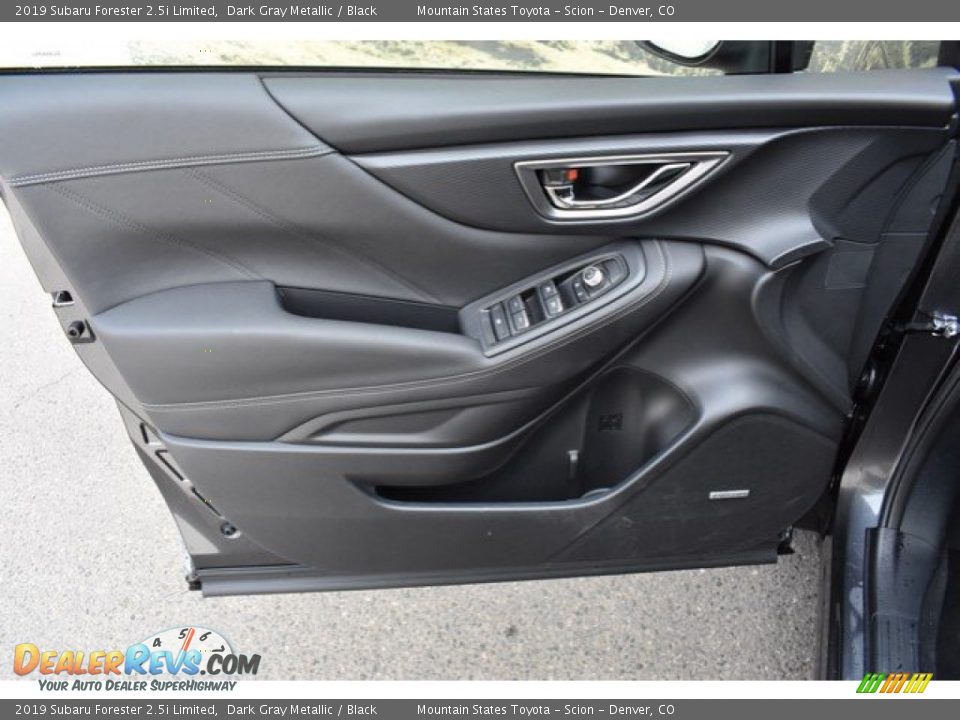 2019 Subaru Forester 2.5i Limited Dark Gray Metallic / Black Photo #25