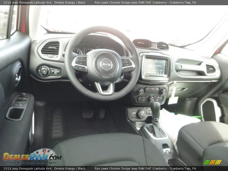2019 Jeep Renegade Latitude 4x4 Omaha Orange / Black Photo #12