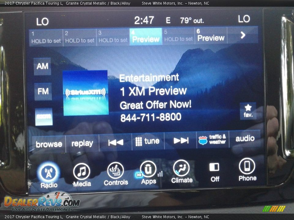 2017 Chrysler Pacifica Touring L Granite Crystal Metallic / Black/Alloy Photo #23