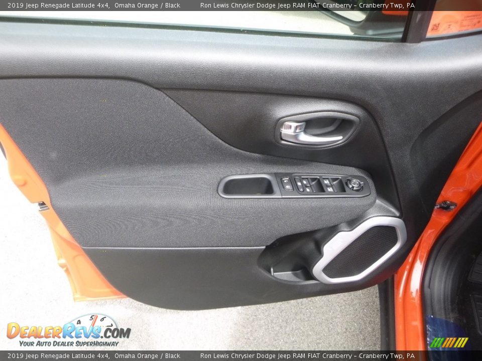 2019 Jeep Renegade Latitude 4x4 Omaha Orange / Black Photo #14