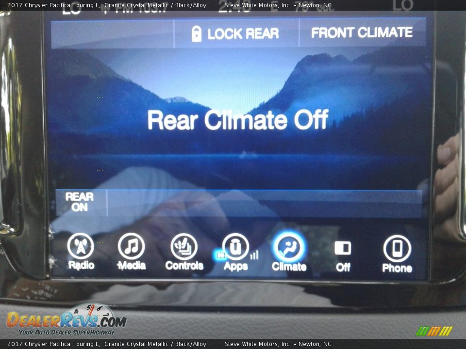 2017 Chrysler Pacifica Touring L Granite Crystal Metallic / Black/Alloy Photo #27