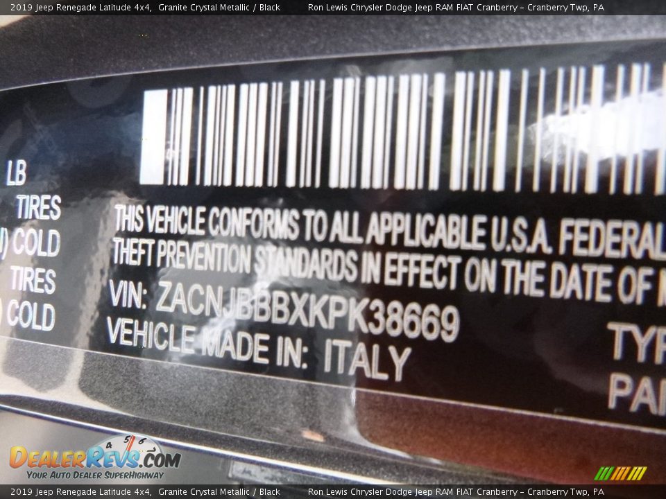 2019 Jeep Renegade Latitude 4x4 Granite Crystal Metallic / Black Photo #15