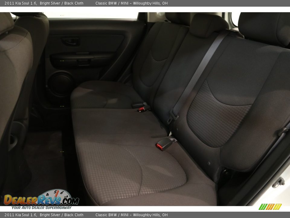 2011 Kia Soul 1.6 Bright Silver / Black Cloth Photo #14
