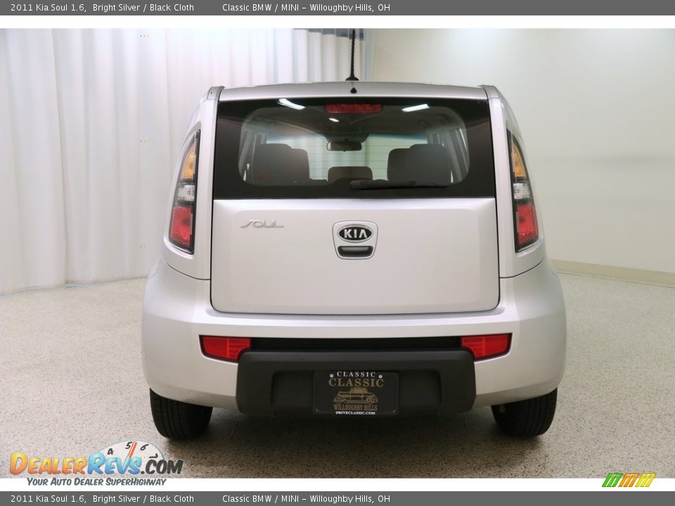 2011 Kia Soul 1.6 Bright Silver / Black Cloth Photo #15