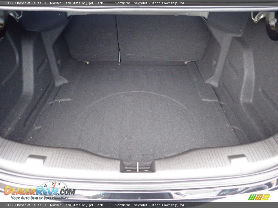 2017 Chevrolet Cruze LT Mosaic Black Metallic / Jet Black Photo #7
