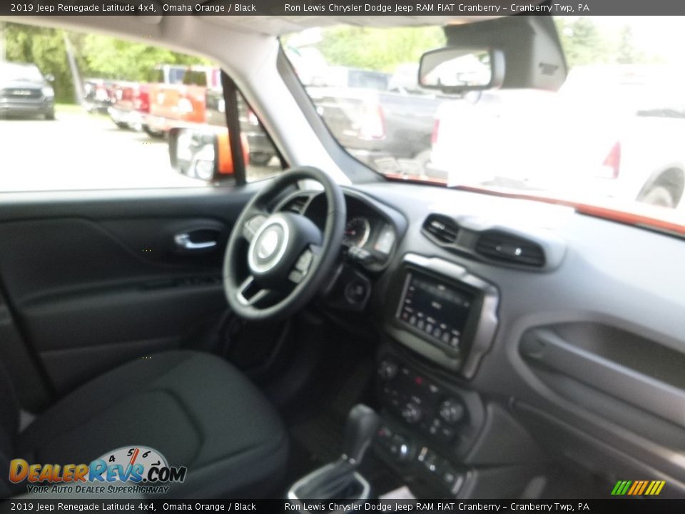 2019 Jeep Renegade Latitude 4x4 Omaha Orange / Black Photo #11