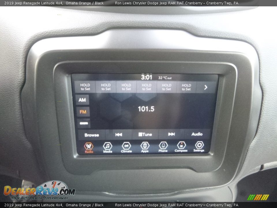 2019 Jeep Renegade Latitude 4x4 Omaha Orange / Black Photo #16