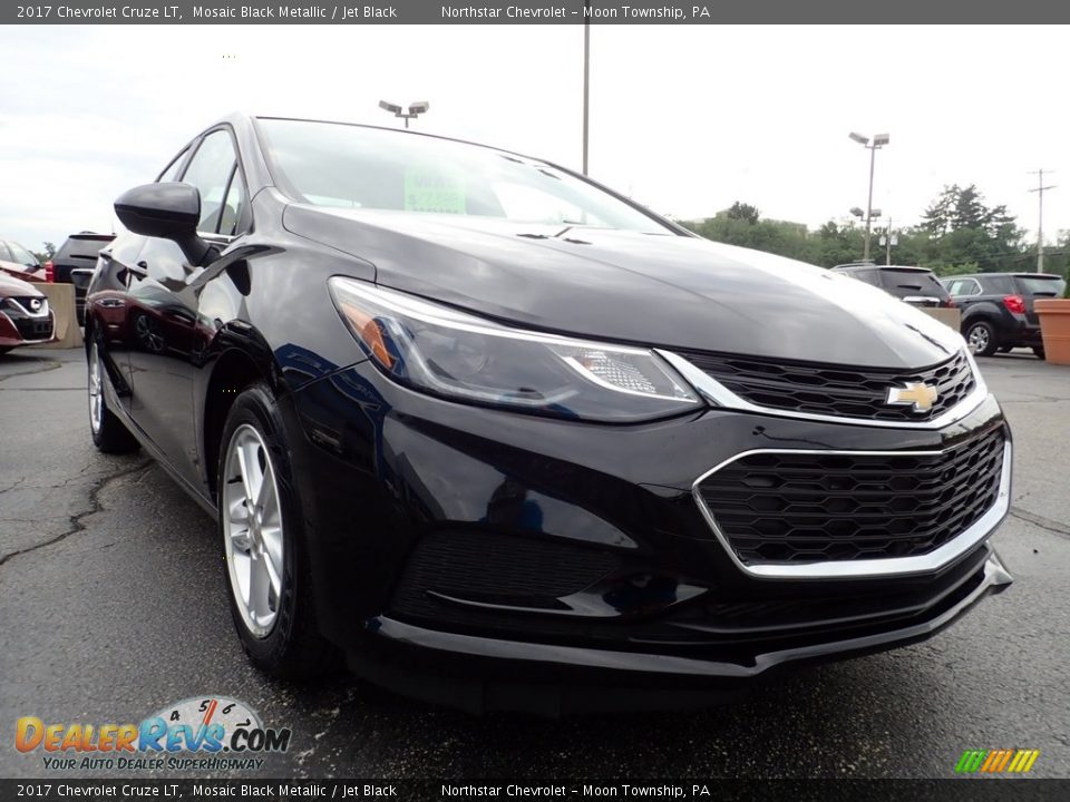 2017 Chevrolet Cruze LT Mosaic Black Metallic / Jet Black Photo #12