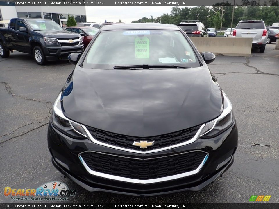 2017 Chevrolet Cruze LT Mosaic Black Metallic / Jet Black Photo #13