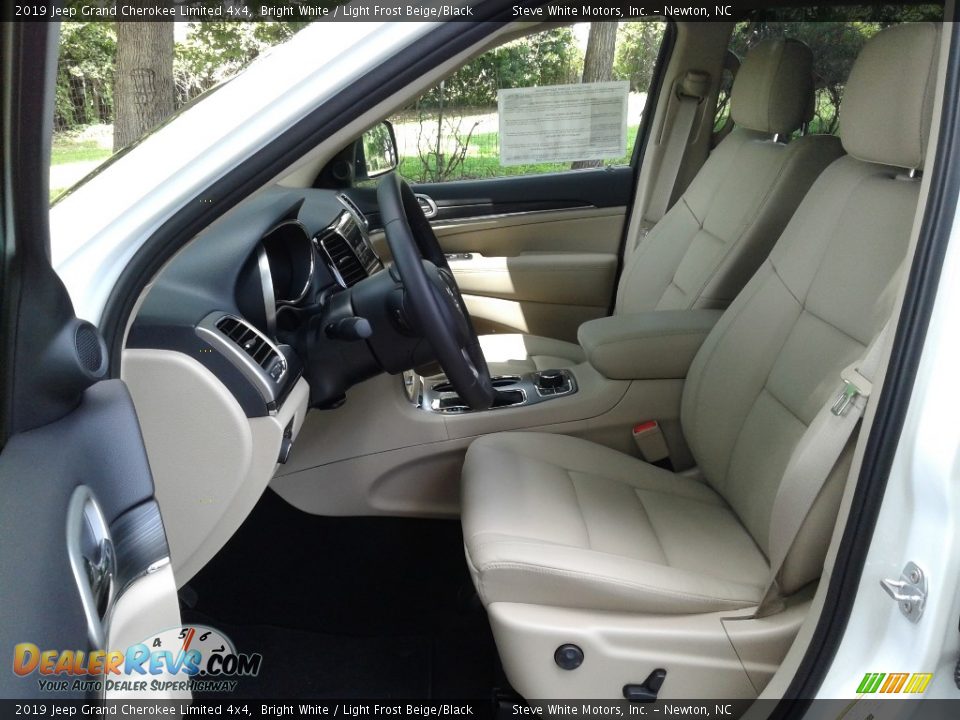 2019 Jeep Grand Cherokee Limited 4x4 Bright White / Light Frost Beige/Black Photo #10