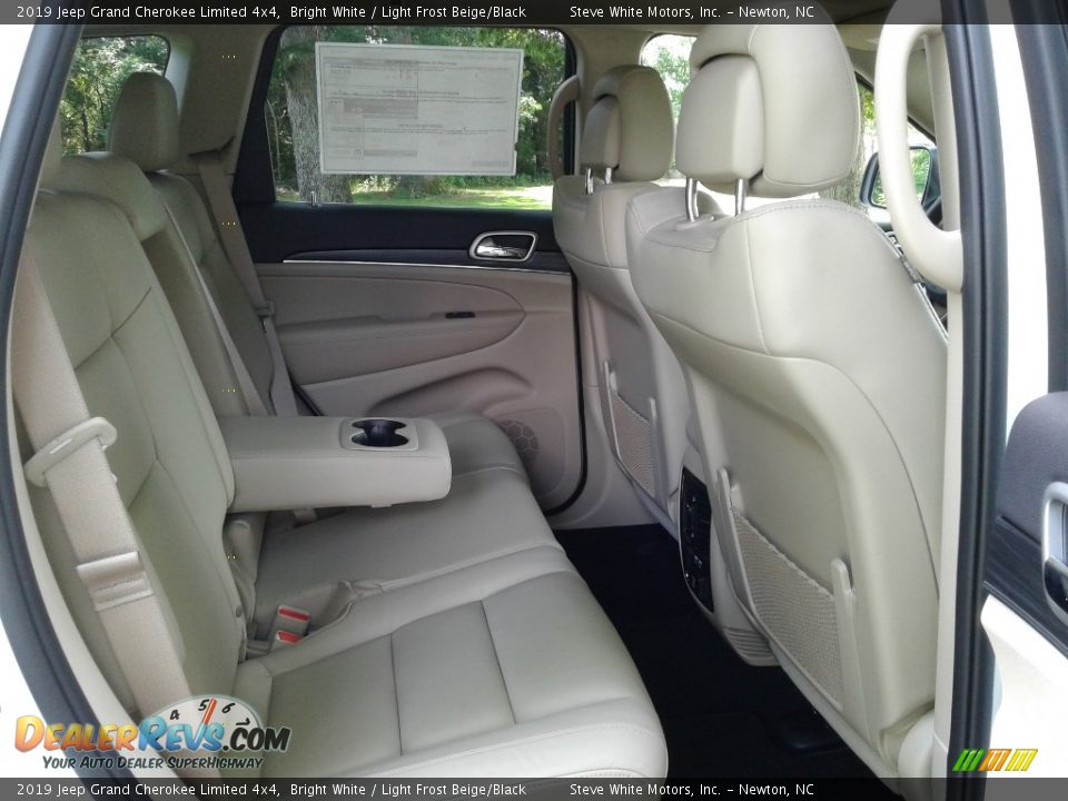 2019 Jeep Grand Cherokee Limited 4x4 Bright White / Light Frost Beige/Black Photo #15