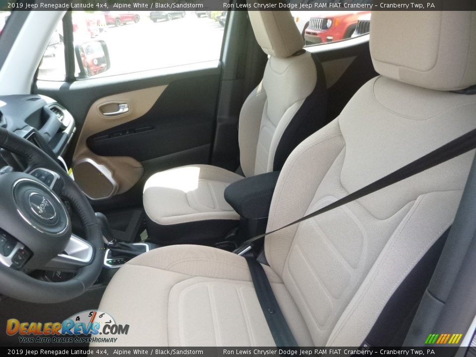 2019 Jeep Renegade Latitude 4x4 Alpine White / Black/Sandstorm Photo #14