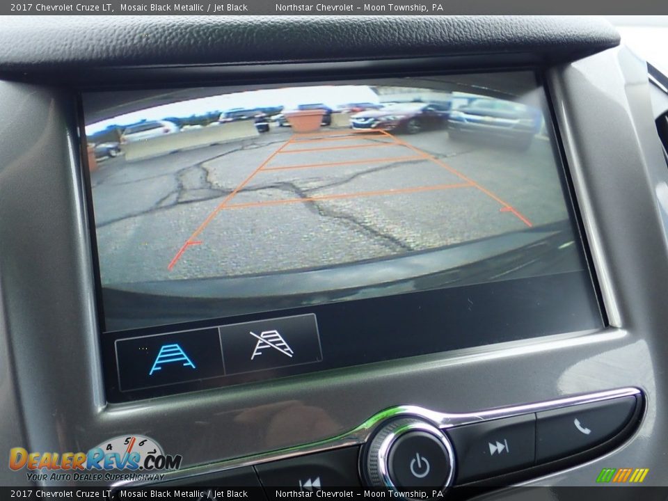 2017 Chevrolet Cruze LT Mosaic Black Metallic / Jet Black Photo #30