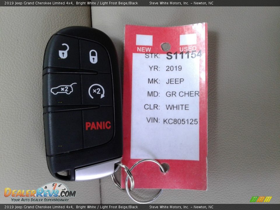 2019 Jeep Grand Cherokee Limited 4x4 Bright White / Light Frost Beige/Black Photo #35