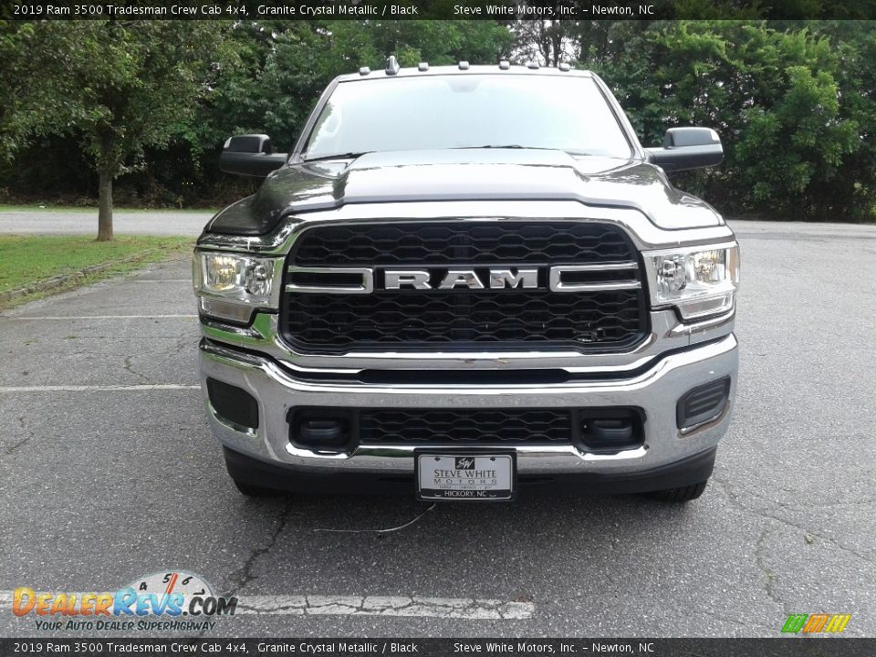2019 Ram 3500 Tradesman Crew Cab 4x4 Granite Crystal Metallic / Black Photo #3