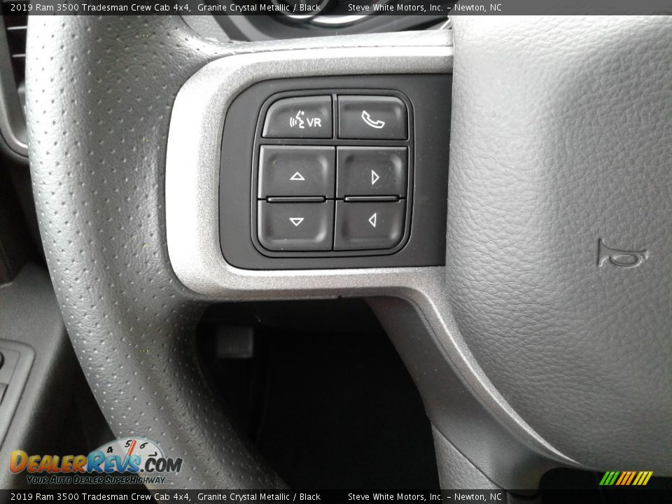 2019 Ram 3500 Tradesman Crew Cab 4x4 Steering Wheel Photo #15