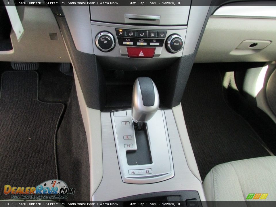2012 Subaru Outback 2.5i Premium Satin White Pearl / Warm Ivory Photo #26