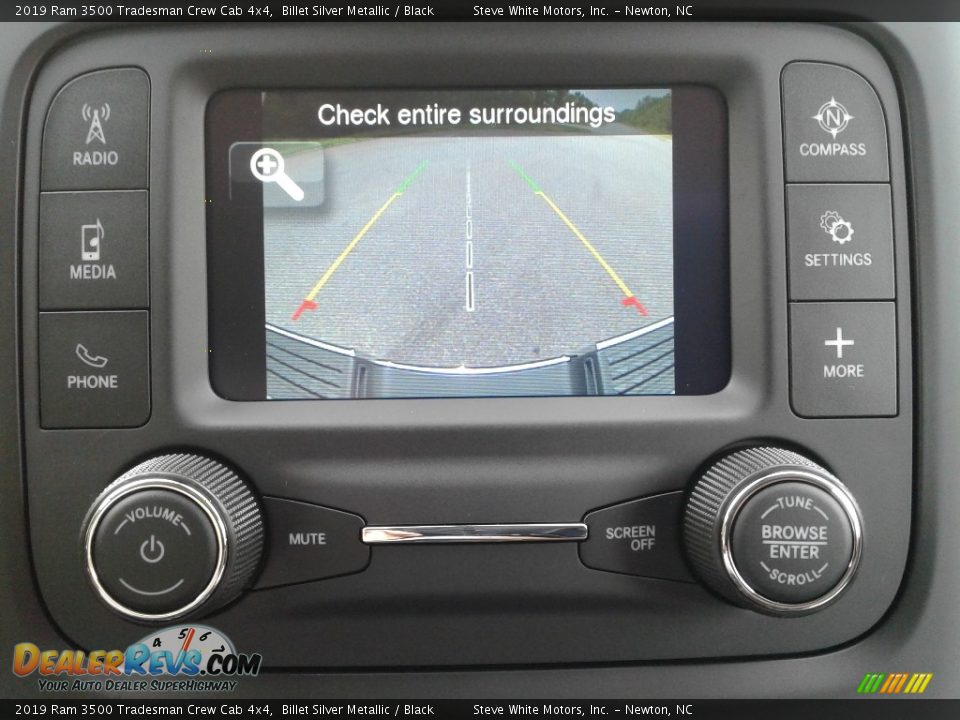 Controls of 2019 Ram 3500 Tradesman Crew Cab 4x4 Photo #20