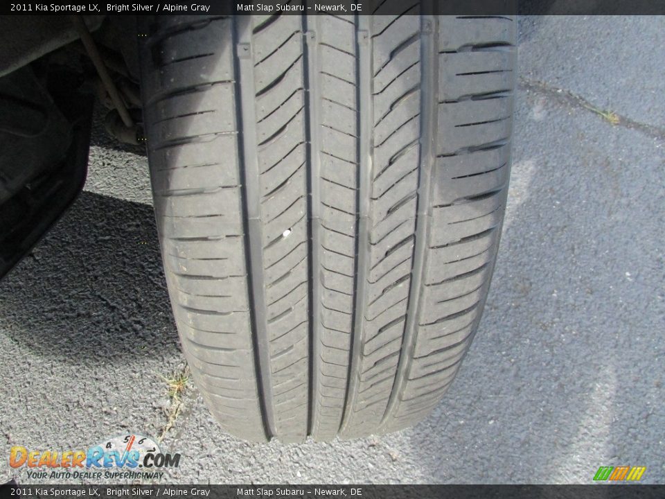 2011 Kia Sportage LX Bright Silver / Alpine Gray Photo #23
