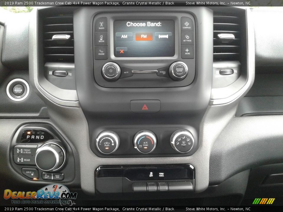 2019 Ram 2500 Tradesman Crew Cab 4x4 Power Wagon Package Granite Crystal Metallic / Black Photo #18