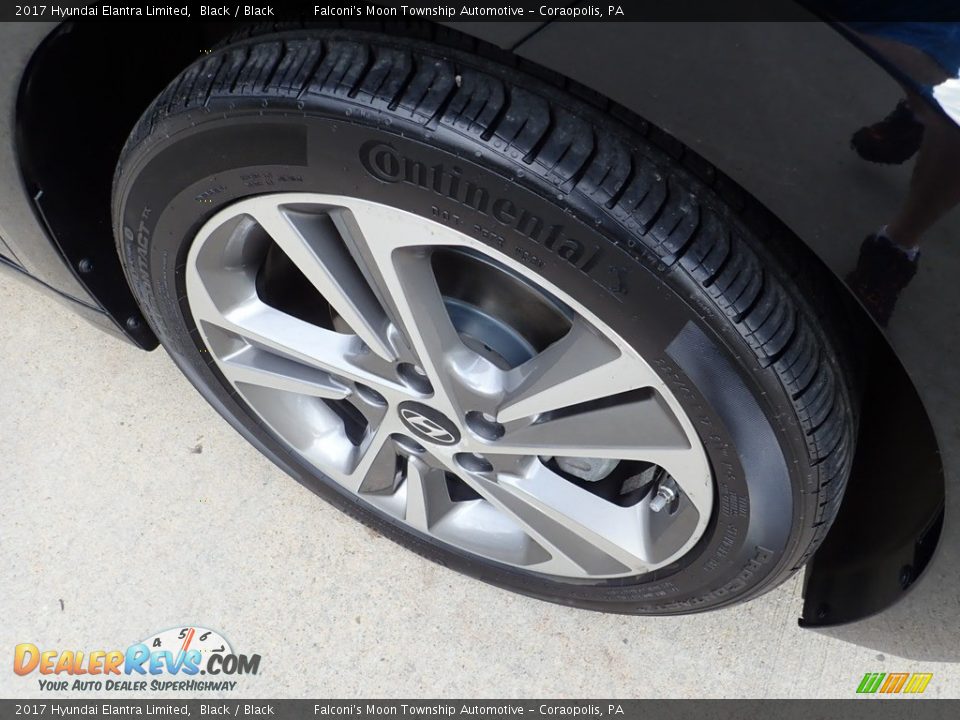 2017 Hyundai Elantra Limited Black / Black Photo #10