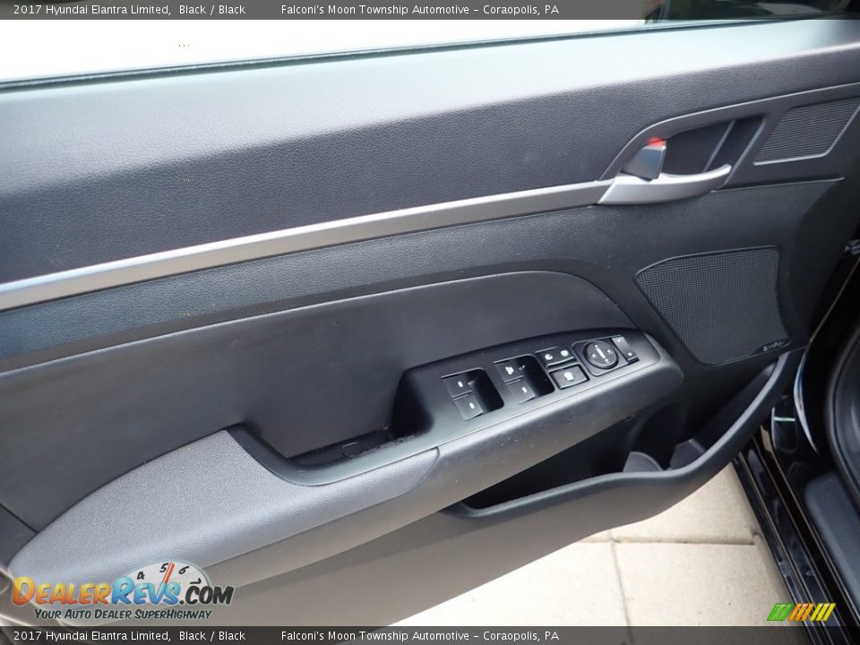 2017 Hyundai Elantra Limited Black / Black Photo #18