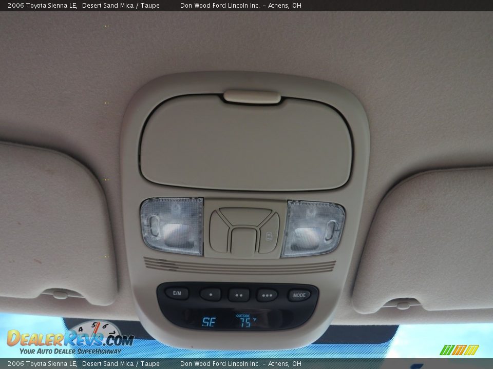 2006 Toyota Sienna LE Desert Sand Mica / Taupe Photo #36