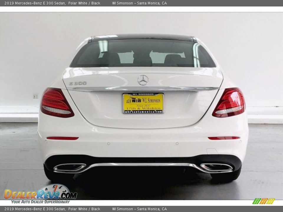 2019 Mercedes-Benz E 300 Sedan Polar White / Black Photo #2