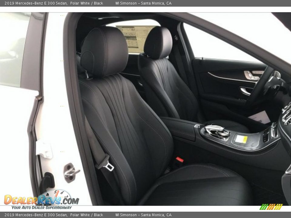 2019 Mercedes-Benz E 300 Sedan Polar White / Black Photo #4