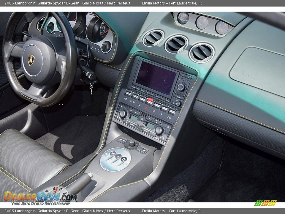 Dashboard of 2006 Lamborghini Gallardo Spyder E-Gear Photo #41