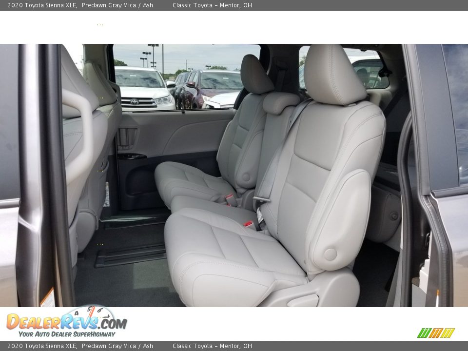 2020 Toyota Sienna XLE Predawn Gray Mica / Ash Photo #3