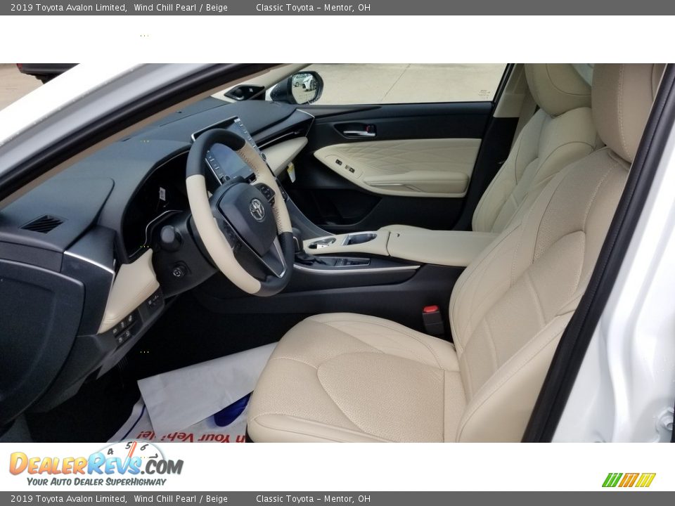 2019 Toyota Avalon Limited Wind Chill Pearl / Beige Photo #2