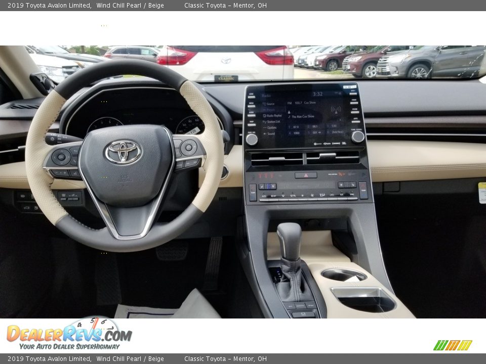 2019 Toyota Avalon Limited Wind Chill Pearl / Beige Photo #4