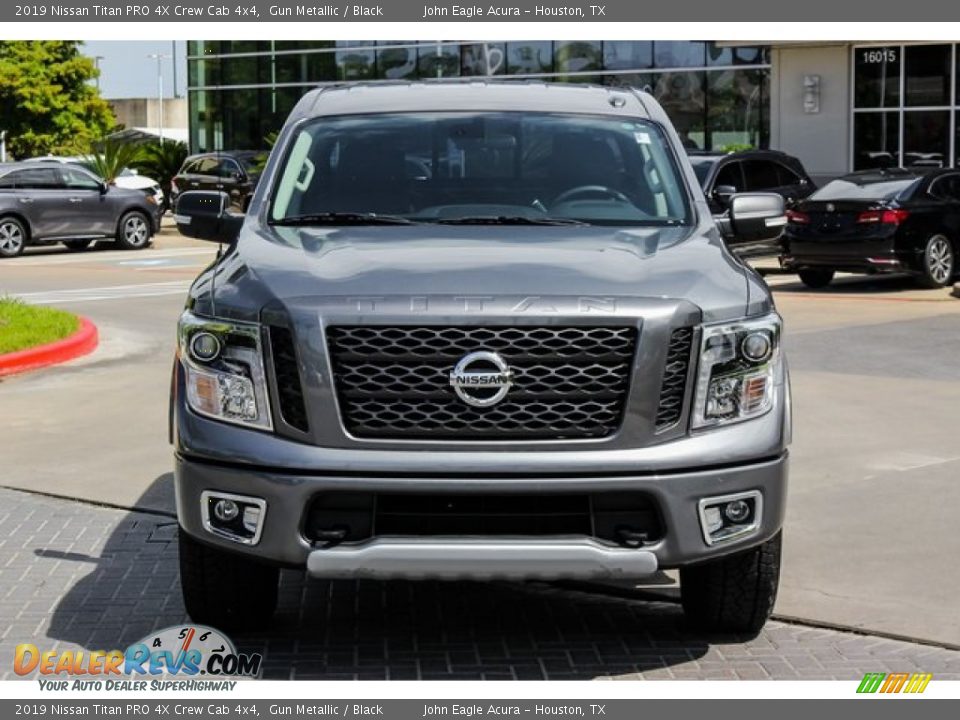2019 Nissan Titan PRO 4X Crew Cab 4x4 Gun Metallic / Black Photo #2