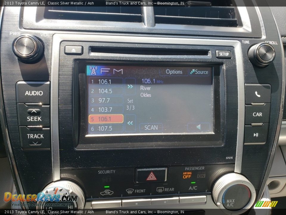 2013 Toyota Camry LE Classic Silver Metallic / Ash Photo #18