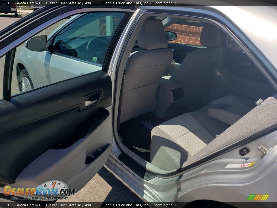2013 Toyota Camry LE Classic Silver Metallic / Ash Photo #25