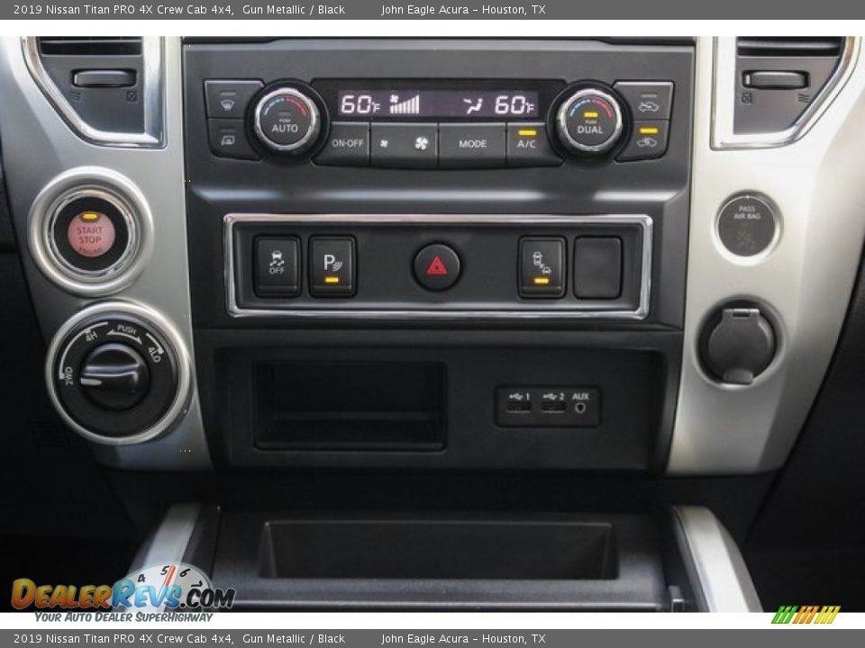 Controls of 2019 Nissan Titan PRO 4X Crew Cab 4x4 Photo #29