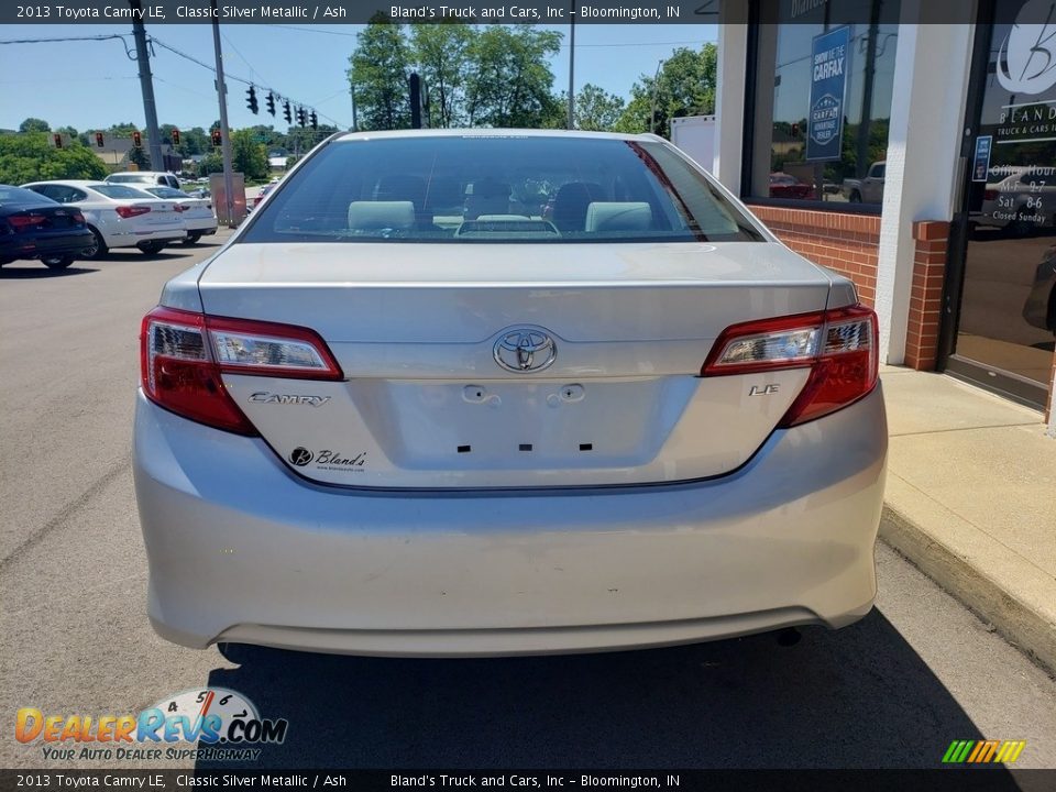 2013 Toyota Camry LE Classic Silver Metallic / Ash Photo #30