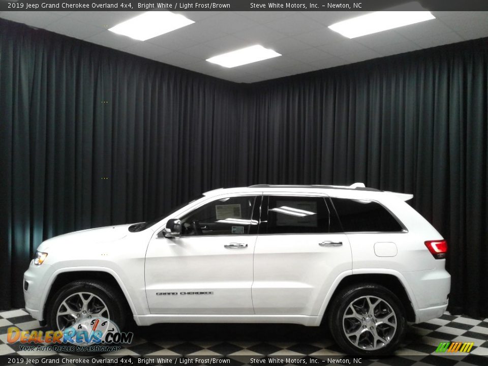 2019 Jeep Grand Cherokee Overland 4x4 Bright White / Light Frost/Brown Photo #1