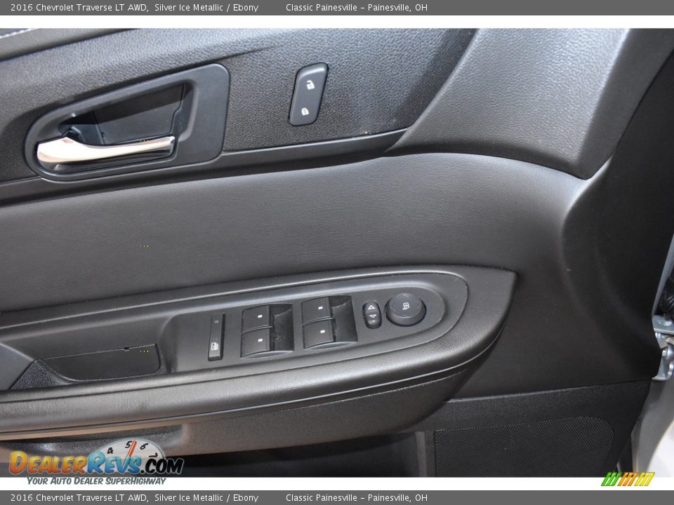 2016 Chevrolet Traverse LT AWD Silver Ice Metallic / Ebony Photo #11