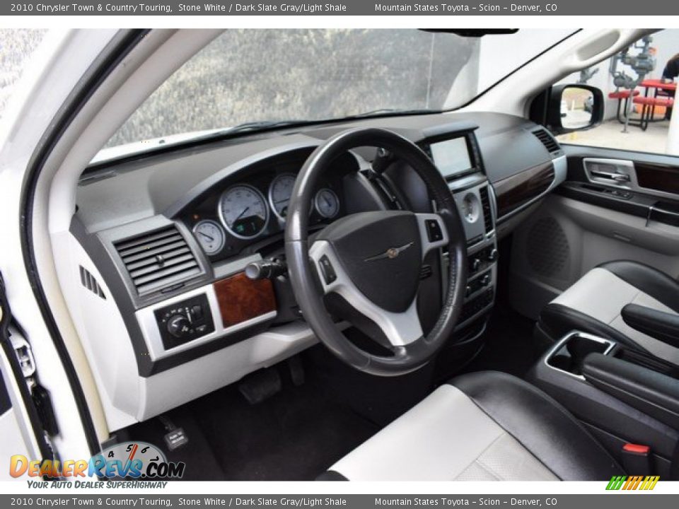 2010 Chrysler Town & Country Touring Stone White / Dark Slate Gray/Light Shale Photo #10