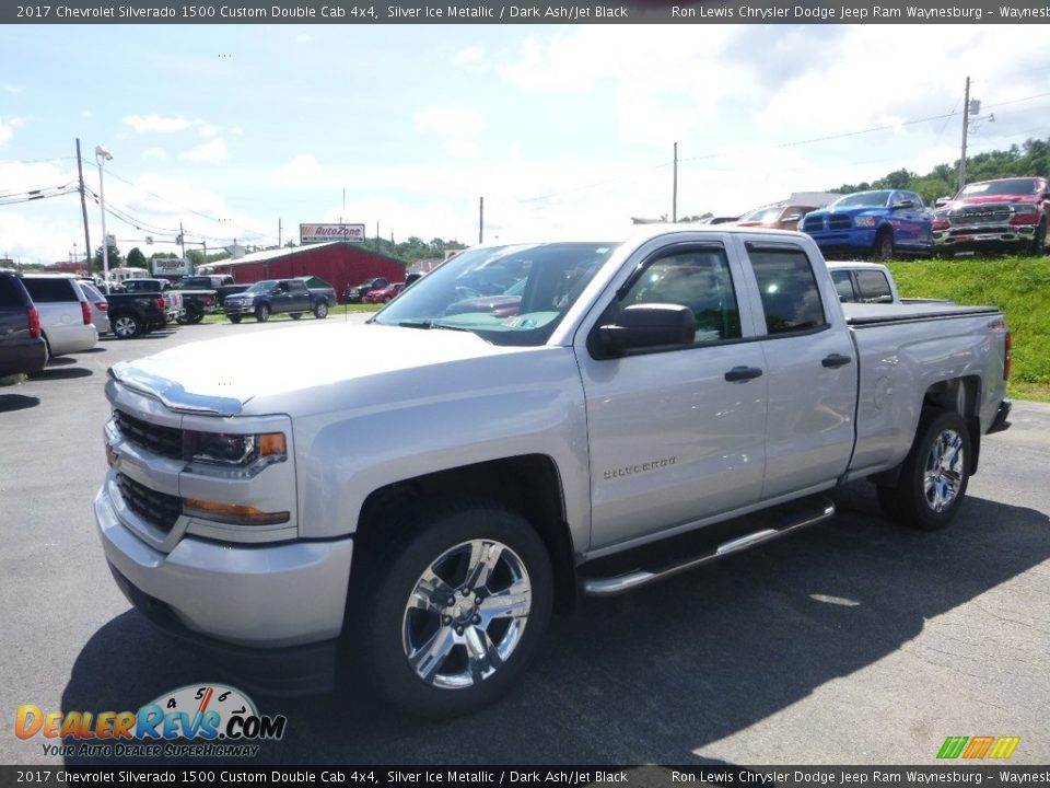 2017 Chevrolet Silverado 1500 Custom Double Cab 4x4 Silver Ice Metallic / Dark Ash/Jet Black Photo #1