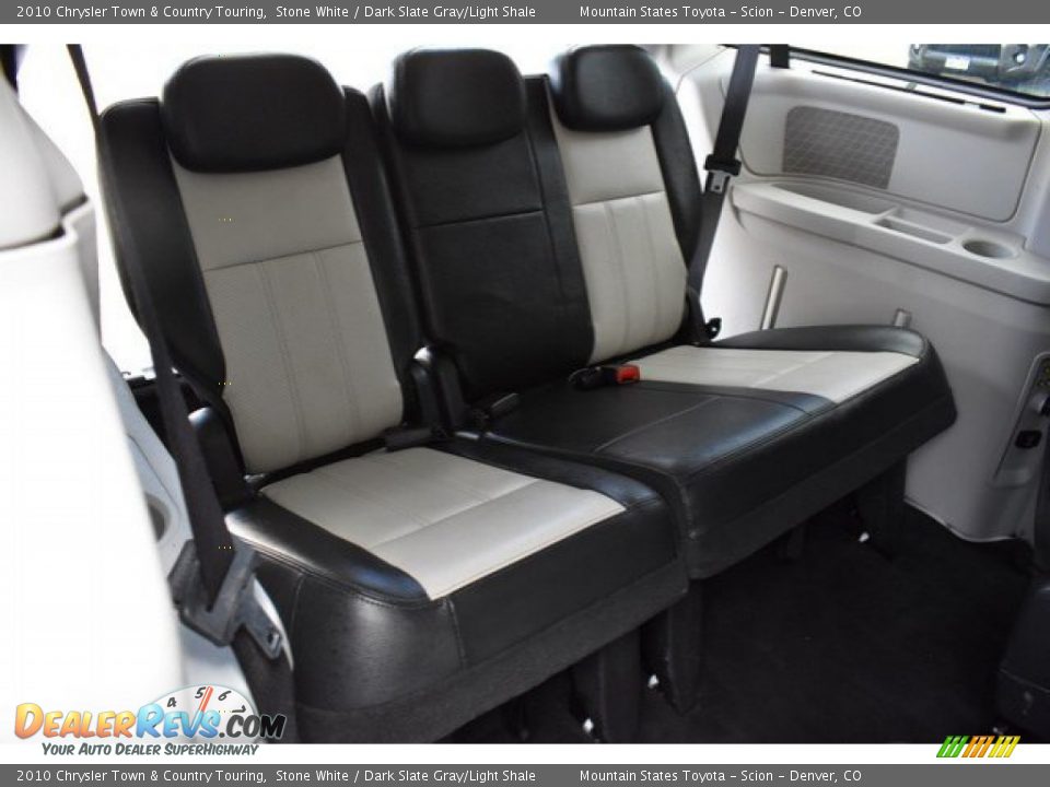 2010 Chrysler Town & Country Touring Stone White / Dark Slate Gray/Light Shale Photo #24