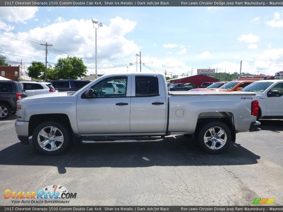 2017 Chevrolet Silverado 1500 Custom Double Cab 4x4 Silver Ice Metallic / Dark Ash/Jet Black Photo #3