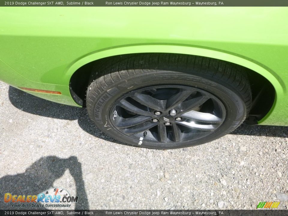 2019 Dodge Challenger SXT AWD Sublime / Black Photo #2