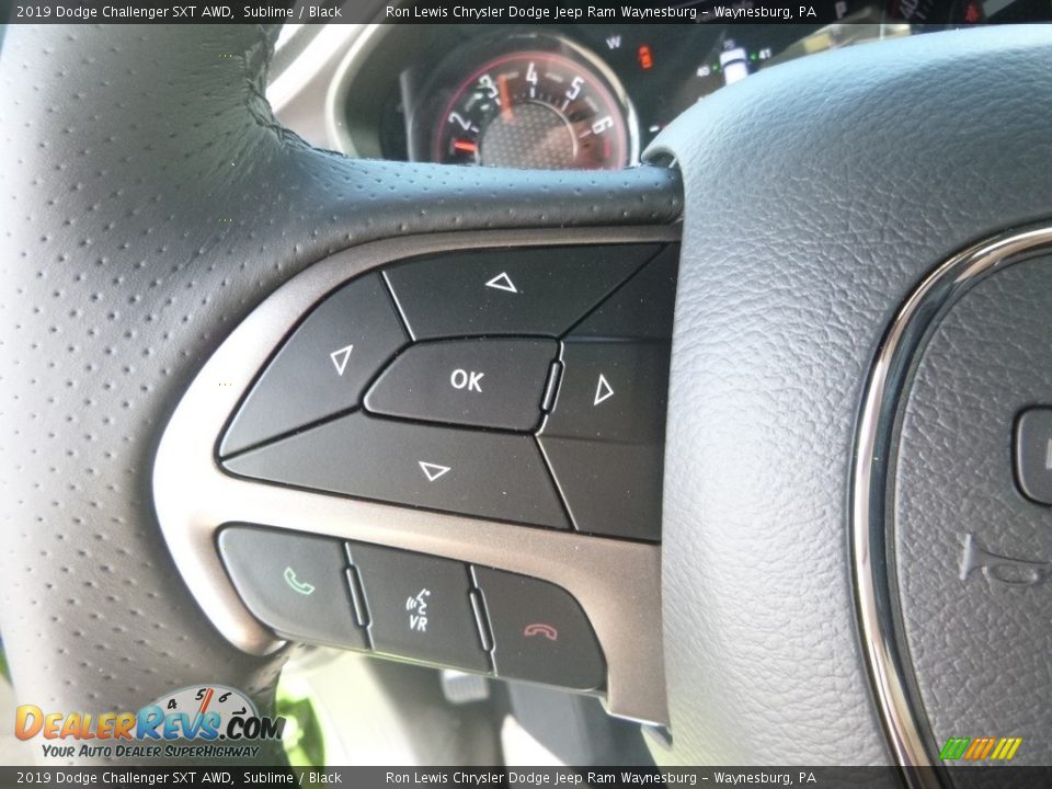 2019 Dodge Challenger SXT AWD Sublime / Black Photo #18